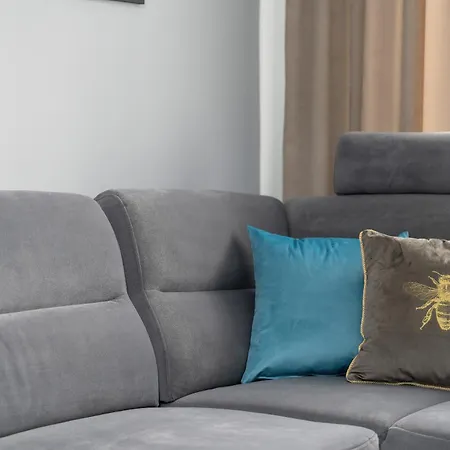 Stylish Two Bedroom With Parking Near Malta In By Renters Daire Poznan